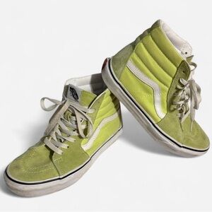Vans Sk8-Hi Sneakers in Sharp Green